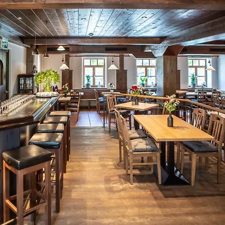 Brands Gastezimmer 宾馆 Alteiselfing
